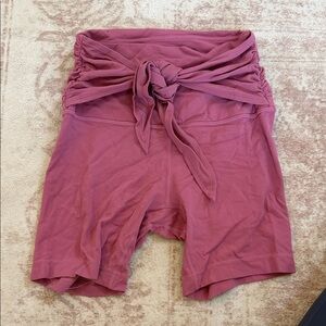 lululemon athletica align wrap waist Athletic Shorts